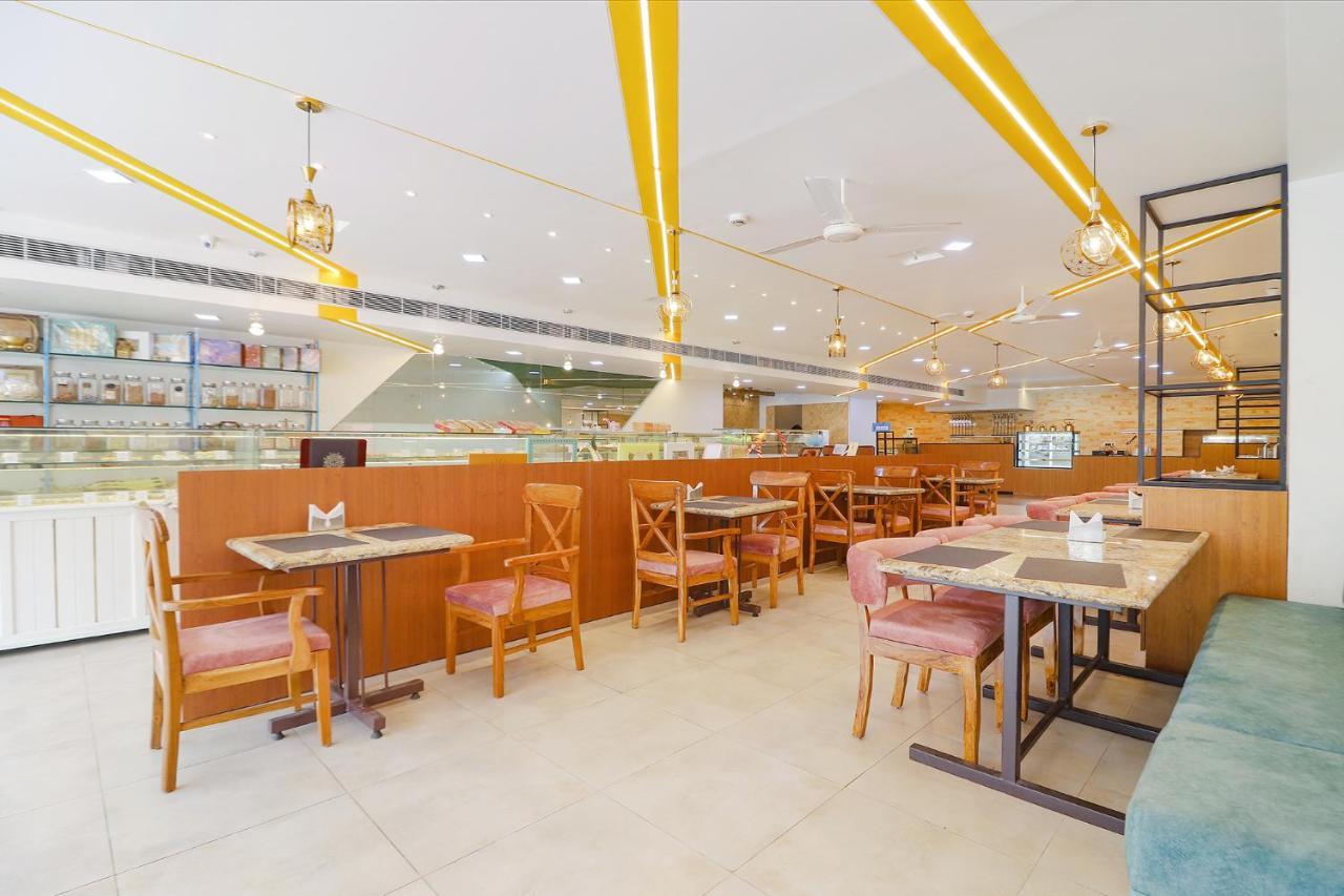 Fabhotel Aamantran & Banquet Halls - Nr Rtc X Roads Metro Station Haïdarabad Extérieur photo